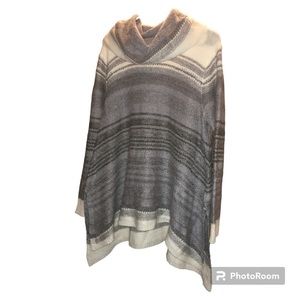 Cato Plus Size Woman’s Mixed Gray Cowl neck Tunic Sweater size 14/16W